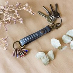 Llavero Miss Wood Vacavaliente gris