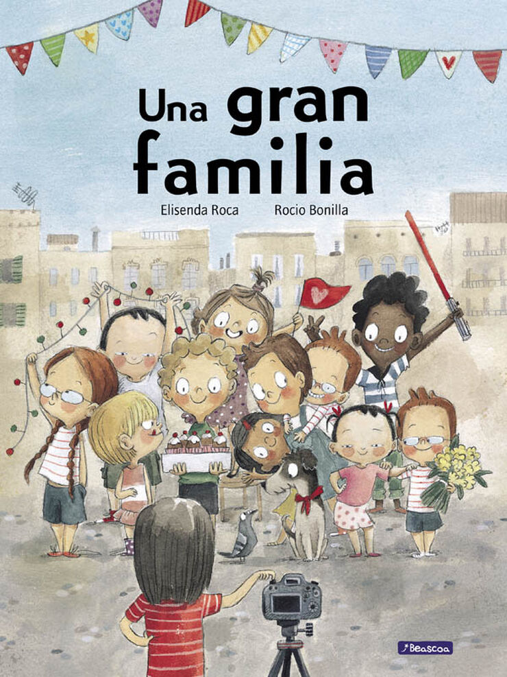 Una gran familia (castellà)