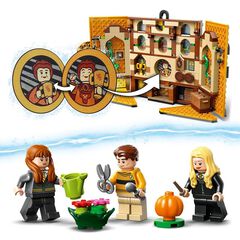 LEGO® Harry Potter Estandart de Hufflepuff 76412