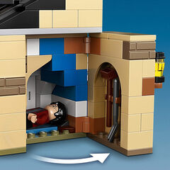 LEGO® Harry Potter Número 4 de Privet Drive Set amb Ford Anglia, Figura de Dobby i Família Dursley 75968