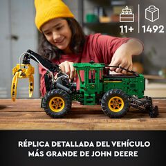 LEGO® Technic Skidder John Deere 948L-II 42157