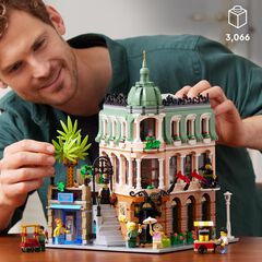 LEGO® Hotel Boutique set de construcció modular col·leccionable amb 5 seccions detallades 10297