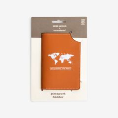 Porta pasaporte Miss Wood Vacavaliente marrón