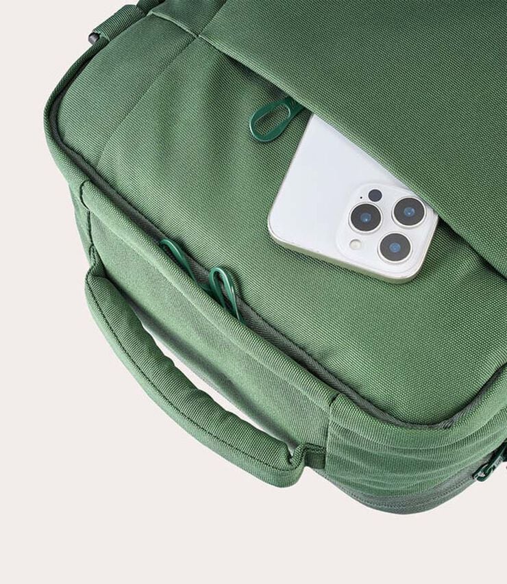 Mochila cabin Tucano Tug&oacute; M 20L verde