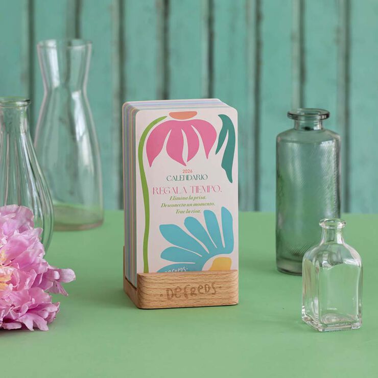 Calendario mesa de tarjetas Defreds 2026 castellano