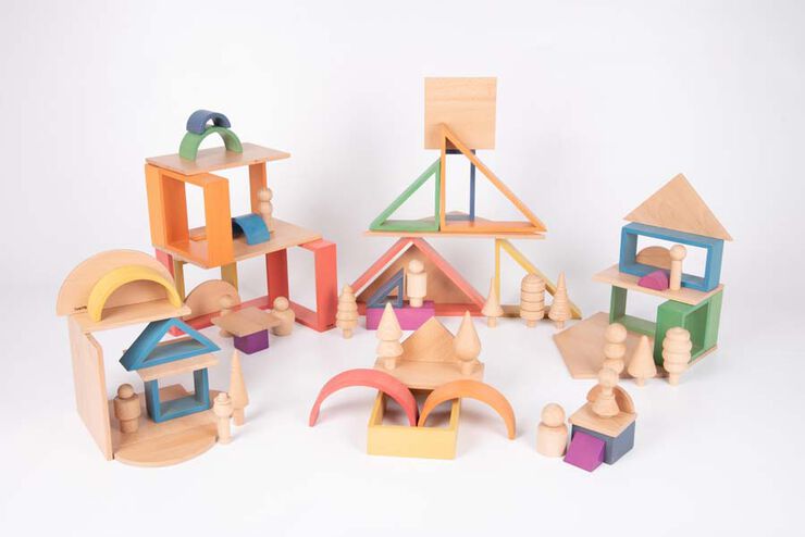 Figures comunitat fusta natural