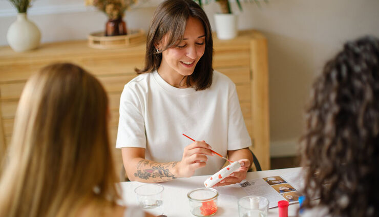 Taller de cer&agrave;mica: dona forma al teu mirall - 08/11/26 - 10:15