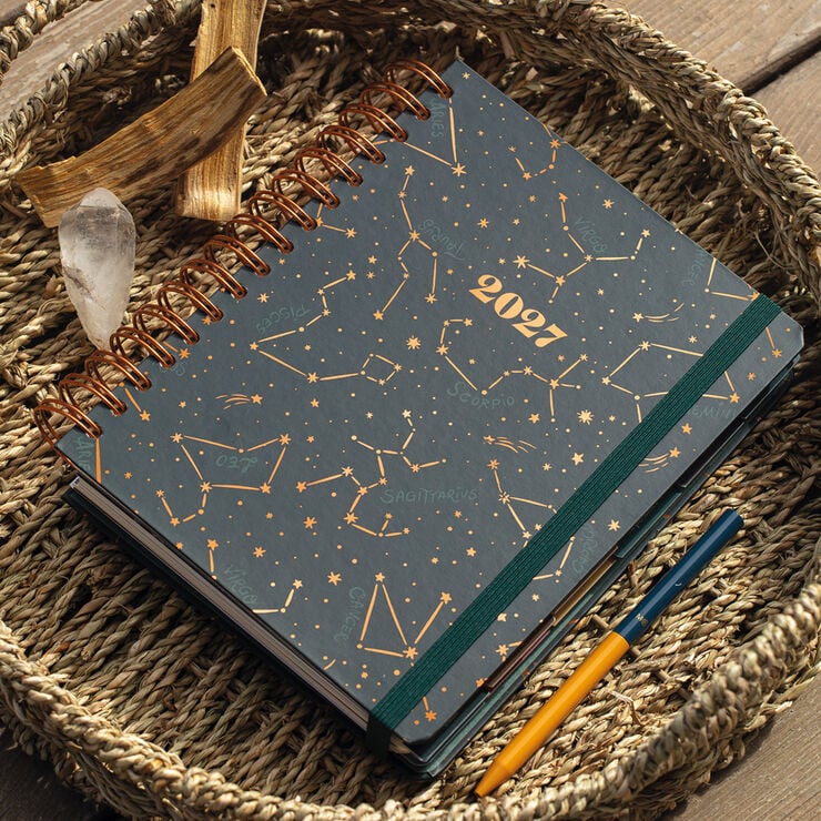 Agenda Miquelrius Plus Wire-O Semana Vista Multiling&uuml;e 2027 Constellation