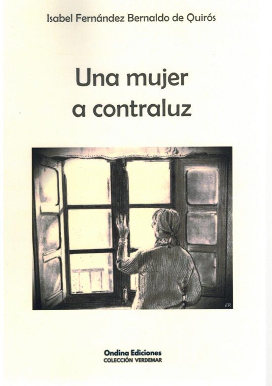 Una mujer a contraluz
