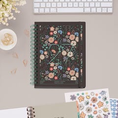 Agenda Miquelrius Plus Wire-O Setmana Vista Multiling&uuml;e 2027 Liberty Brown