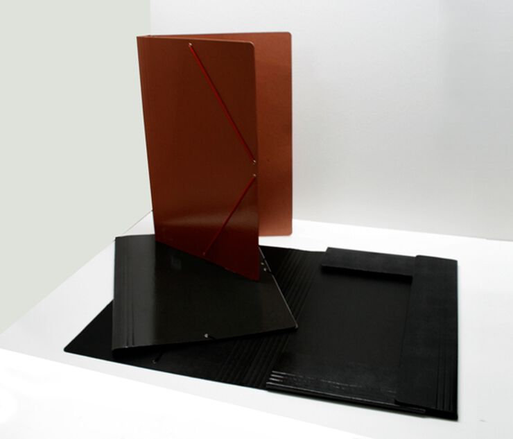 Carpeta Dibujo cuero con gomas Soldaplastic 60x40cm