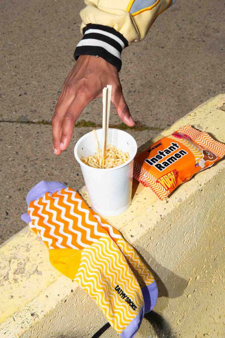 Calcetines Eat My Socks Ramen Pollo