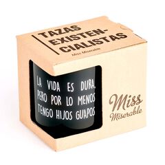 Tassa ''Por lo menos tengo hijos guapos''