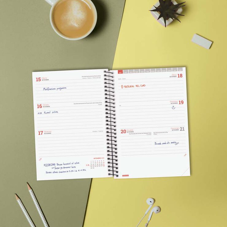 Agenda Finocam escolar espiral E8 sem/vista cat 2025-26 negro