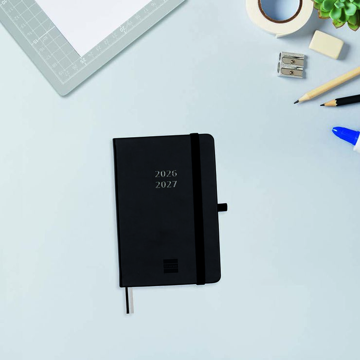 Agenda Finocam 18M M3 Sem/Vista Multiling&uuml;e 2026-27 Negro