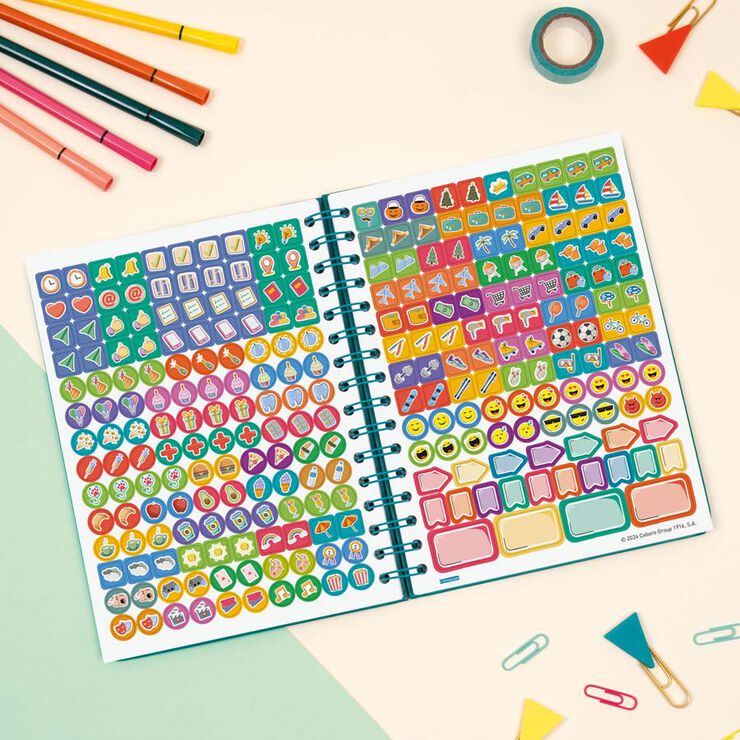 Agenda Finocam escolar Cosmo 1/4  setm/vista cat 2025-26 iris