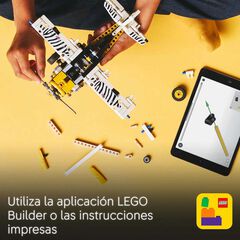 LEGO® Technic Avioneta 42198
