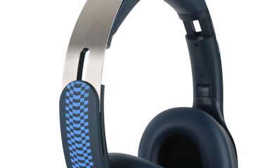 Auricular Red Bull Drift