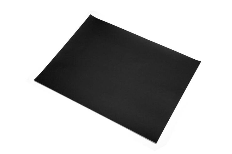 Cartulina Fabriano 220g 23x32cm negro 50u