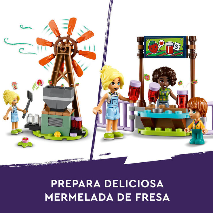 LEGO® Friends Albergue de Animales de Granja 42617