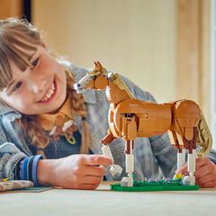 LEGO® Creator Caballo Noble 31166