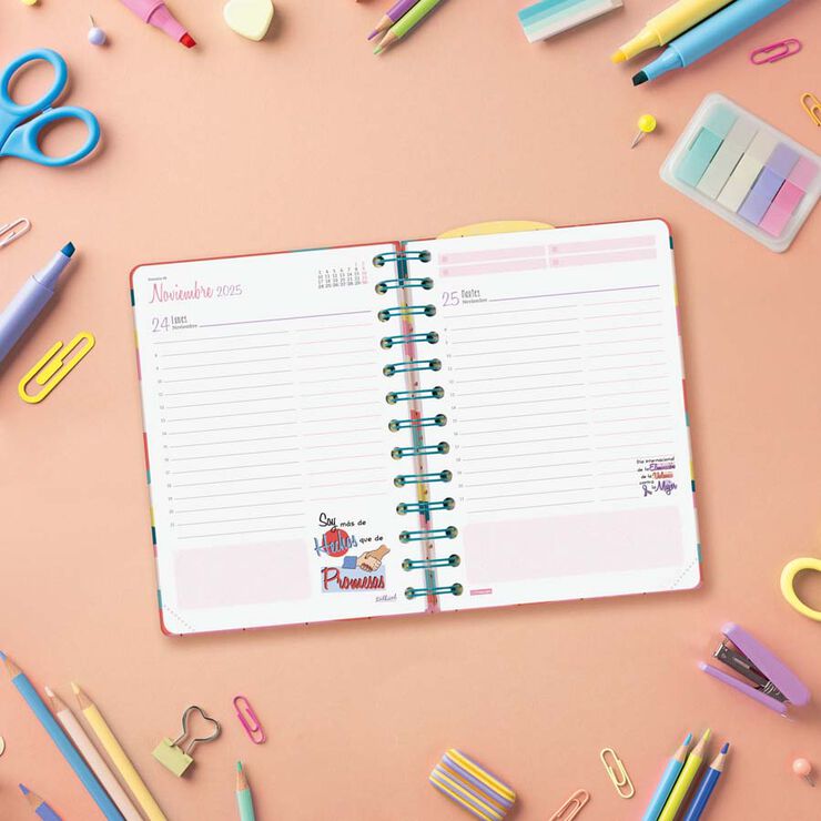 Agenda Finocam escolar Talkual 1/8 día/pág cas 2025-26 almas