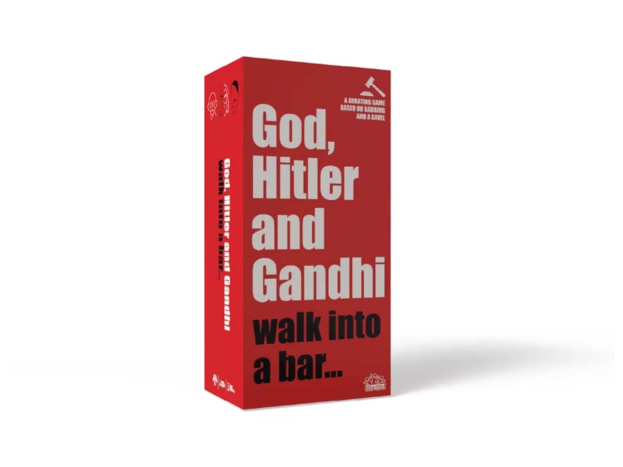 Dios, Hitler y Gandhi entran en un Bar